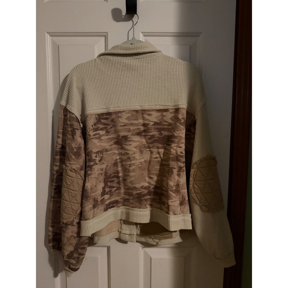 POL Medium pullover NWOT 2026 release - Picture 3 of 7
